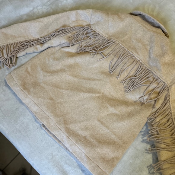 RSQ Women's Cream Fringe Teddy Jacket - Picture 7 of 7